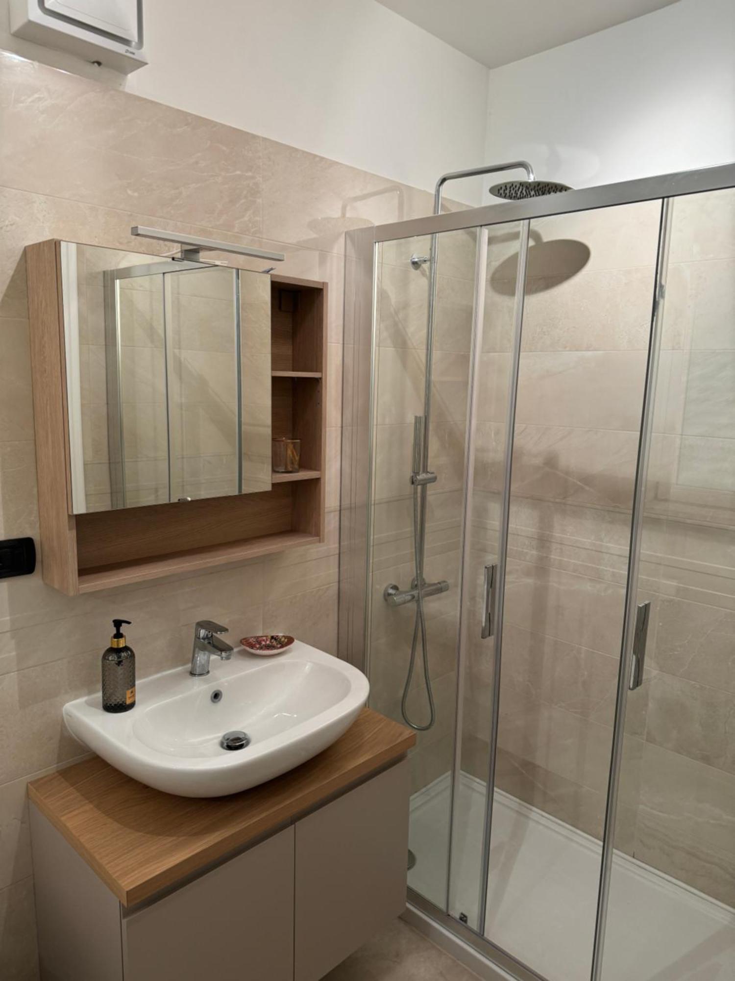Апартаменты Friends&Family Apartament Рим Экстерьер фото